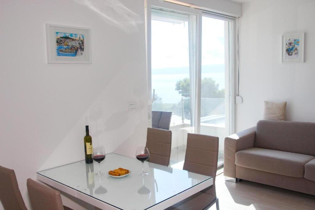 Apartments Kamelija سبليت الغرفة الصورة